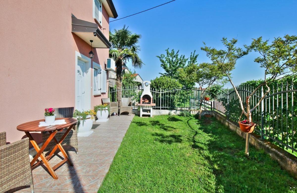 Lorena Apartments Umag Exterior foto