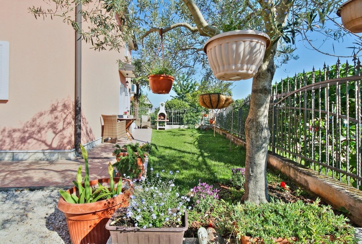 Lorena Apartments Umag Exterior foto